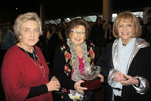 Jeannette Collins, Sara Tishler and Felicity Beale (Women's Pairs)